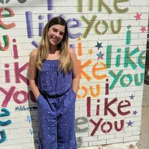 Meet your Posher, Olivia